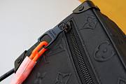 Louis Vuitton Mini Soft Trunk Monogram Pattern M58906 18x13x8cm - 4