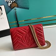 Gucci Mini GG Marmont Matelassé Bag Red 474575 20x13x6cm - 5