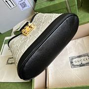 Gucci Small GG Shoulder Bag White 675788 25x21x9cm - 4