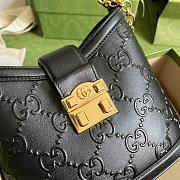 Gucci Small GG Shoulder Bag Black 675788 25x21x9cm - 6