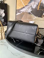 Louis Vuitton Speedy Bandoulière 25 Monogram Empreinte Black M58524 25x19x15cm - 6