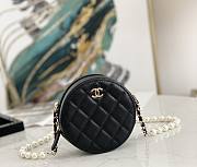 Chanel Round Clutch With Pearl Chain Black A68055 12x12x4.5cm - 1