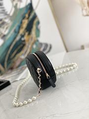 Chanel Round Clutch With Pearl Chain Black A68055 12x12x4.5cm - 6