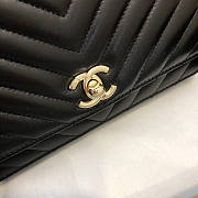 Chanel Chervon Trendy CC WOC Black A80982 19cm - 6