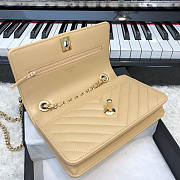Chanel Chervon Trendy CC WOC Beige A80982 19cm - 3