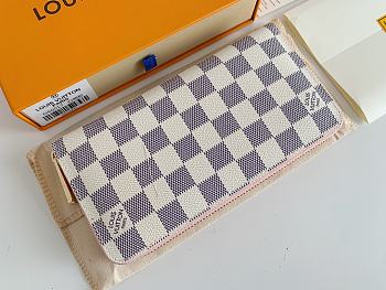 Louis Vuitton Zipper Wallet Damier Canvas Rose Pink N63503 19x10cm