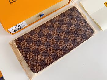 Louis Vuitton Zipper Wallet Damier Canvas Brown N60046 19x10cm