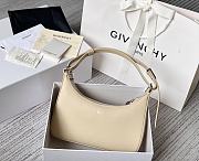 Givenchy Small Moon Cut Out Bag Leather Creme 25x7x12cm - 3
