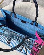Dior Small Book Tote Blue/Pink D-Jungle Embroidery M1296 36.5x28x17.5cm - 6