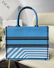 Dior Small Book Tote Blue/Pink D-Jungle Embroidery M1296 36.5x28x17.5cm - 4