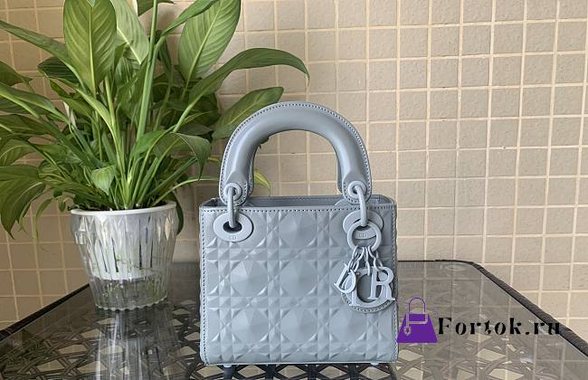 Dior Mini Lady Dior Bag Diamond Motif Light Blue M0505 17x15x7cm - 1