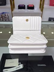 Chanel Clutch With Chain Lambskin White AP2635 11x15.5x4.5cm - 6