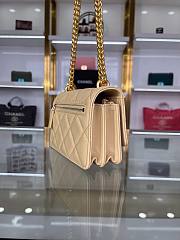 Chanel Clutch With Chain Lambskin Beige AP2635 11x15.5x4.5cm - 4