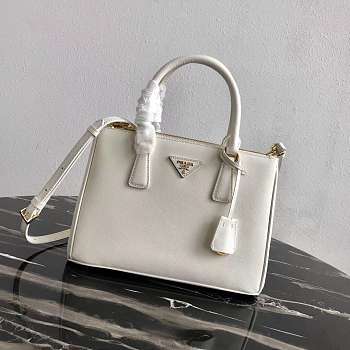 Prada Galleria Saffiano Leather White 1BA863 28×20×12cm