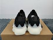 Yeezy Boost 400 Black/White H68031 - 6