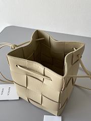 Bottega Veneta Cassette Beige 680218 18x14x14cm - 4