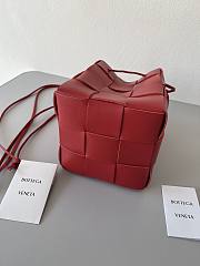 Bottega Veneta Cassette Red 680218 18x14x14cm - 4