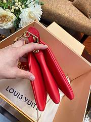 Louis Vuitton Coussin PM Red M57792 26x20x12cm - 6