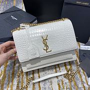 Ysl Medium Sunset Chain Bag In Crocodile Leather White Gold-tone Metal 442906 22x16x8cm - 1