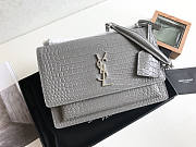 Ysl Medium Sunset Chain Bag In Crocodile Leather Gray 442906 22x16x8cm - 1