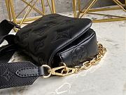 Louis Vuitton Wallet On Strap Bubblegram Black M81398 20x12x6cm 