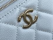 Chanel Vanity Case With Top Handle Grained Leather White 17cm - 4