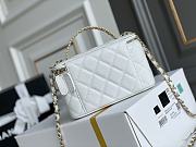 Chanel Vanity Case With Top Handle Grained Leather White 17cm - 2