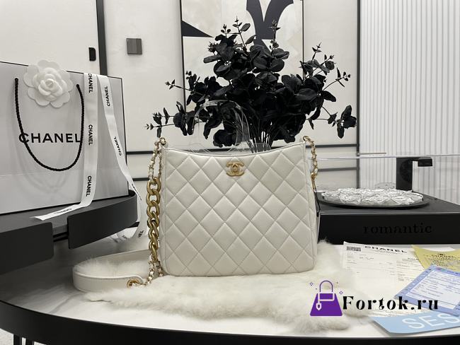Chanel Hobo Handbag Lambskin Leather White AS3112 20×22.5×9.5cm - 1
