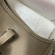Hermes Mini Evelyne In Leather Beige 17cm - 2