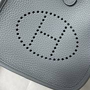 Hermes Mini Evelyne In Leather Baby Blue 17cm - 2
