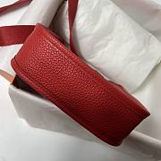 Hermes Mini Evelyne In Leather Red 17cm - 3