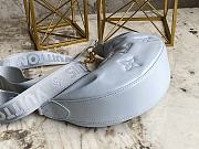 Louis Vuitton Over The Moon Bubblegram Blue M59825 27.5x16x7cm - 3