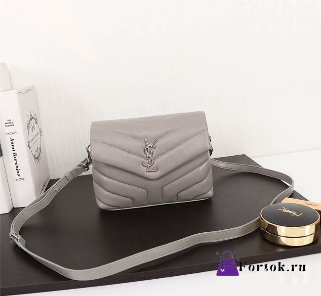 Ysl Mini Loulou In Matelasse Leather Silver-tone Metal Grey 678401 20x14x7cm - 1