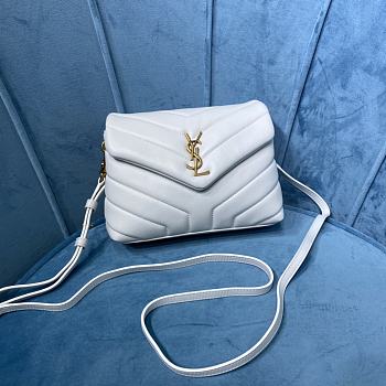 Ysl Mini Loulou In Matelasse Leather Gold-tone Metal White 678401 20x14x7cm