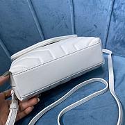 Ysl Mini Loulou In Matelasse Leather Gold-tone Metal White 678401 20x14x7cm - 4