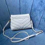 Ysl Mini Loulou In Matelasse Leather Gold-tone Metal White 678401 20x14x7cm - 2