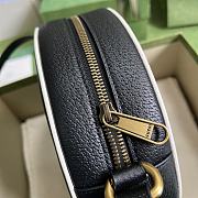 Gucci Round Shoulder Bag Black 702626 22x22x7cm - 4