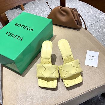 Bottega Veneta Lido Mules Light Yellow 608854