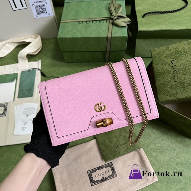 Gucci Mini Diana Bag With Bamboo Pink 696817 19x11x5cm - 1