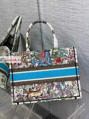 Dior Small Book Tote D-Constellation Embroidery Latte M1296 36×18×28cm - 3
