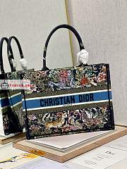 Dior Small Book Tote D-Constellation Embroidery Black M1296 36×18×28cm - 1
