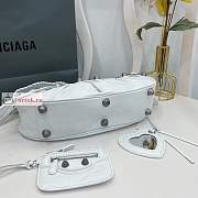 Balenciaga Small Le Cagole Shoulder Bag In Smooth Leather White 6713071 33x16x8cm - 4