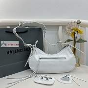 Balenciaga Small Le Cagole Shoulder Bag In Smooth Leather White 6713071 33x16x8cm - 3