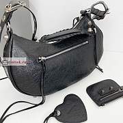 Balenciaga Small Le Cagole Shoulder Bag In Smooth Leather Black 6713071 33x16x8cm - 3