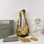 Balenciaga Small Le Cagole Shoulder Bag In Smooth Leather Golden 6713071 33x16x8cm - 6