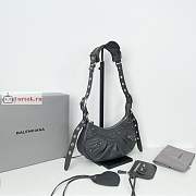 Balenciaga XS Le Cagole Shoulder Bag In Smooth Leather Gray 26x16x8cm - 6