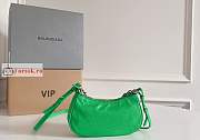 Balenciaga Mini Le Cagole Shoulder Bag In Leather Green 20x11x4cm - 4