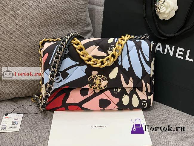Chanel Large 19 Printed Canvas Bag AS1161 30cm - 1