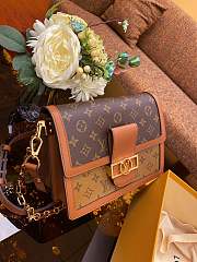Louis Vuitton Dauphine MM Monogram M45958 25x17x10.5cm - 6
