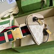 Gucci Belt Bag With Interlocking G White/Beige 682933 23cm - 5